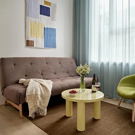 Flora Apartment Hotel-3